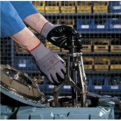 MAPA® Ultrane 553 Cut Resistant Nitrile Gloves