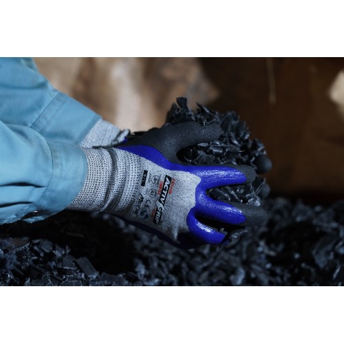Towa ActivGrip™ Omega Plus 541 Oil Resistant Nitrile Gloves