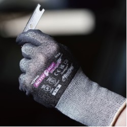 Towa ActivGrip® Kunai 535 Cut Resistant Nitrile Gloves